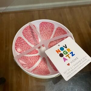 Brand New Set Of Little Melamine Bowl 4”